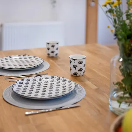 Wohlfuehlwohnung Mit 25 Qm Terrasse, Netflix