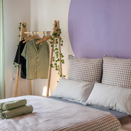 Wohlfuehlwohnung Mit 25 Qm Terrasse, Netflix * Koblenz (Rhineland-Palatinate)