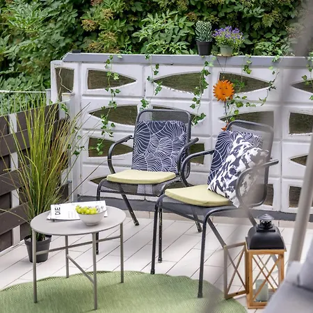 Apartment Wohlfühlwohnung Mit 25 Qm Terrasse, Netflix *