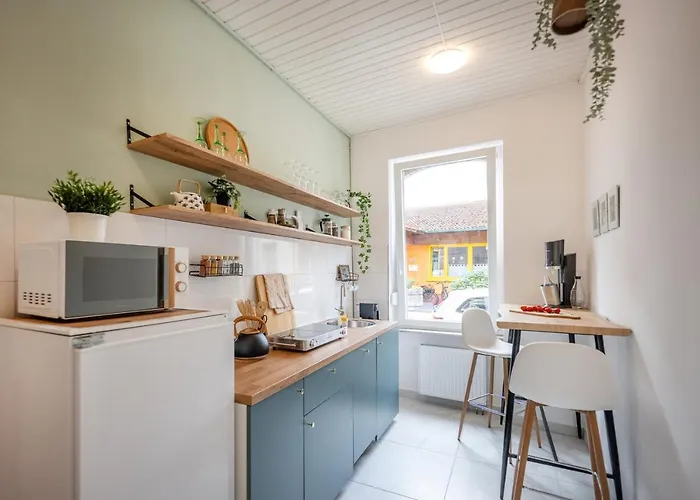 Wohlfuehlwohnung Mit 25 Qm Terrasse, Netflix
