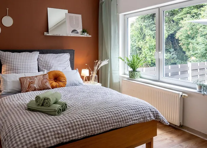 Wohlfuehlwohnung Mit 25 Qm Terrasse, Netflix Coblença